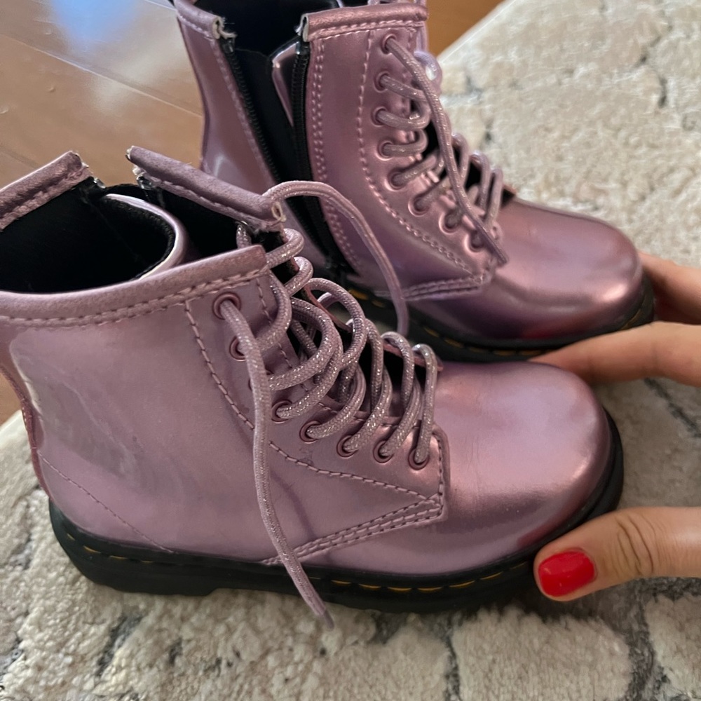 Beautiful Dr.Martens girls boots brand new, never worn . Size 9US